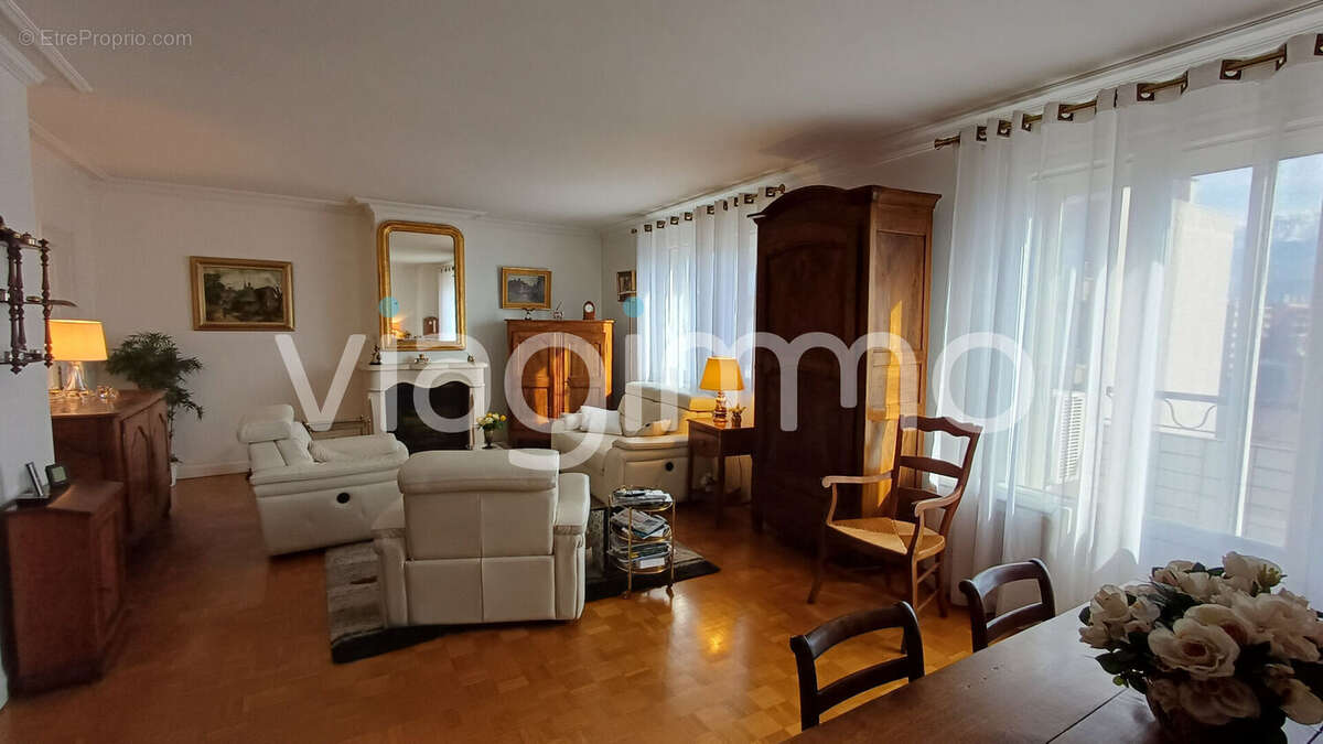 Appartement à GRENOBLE