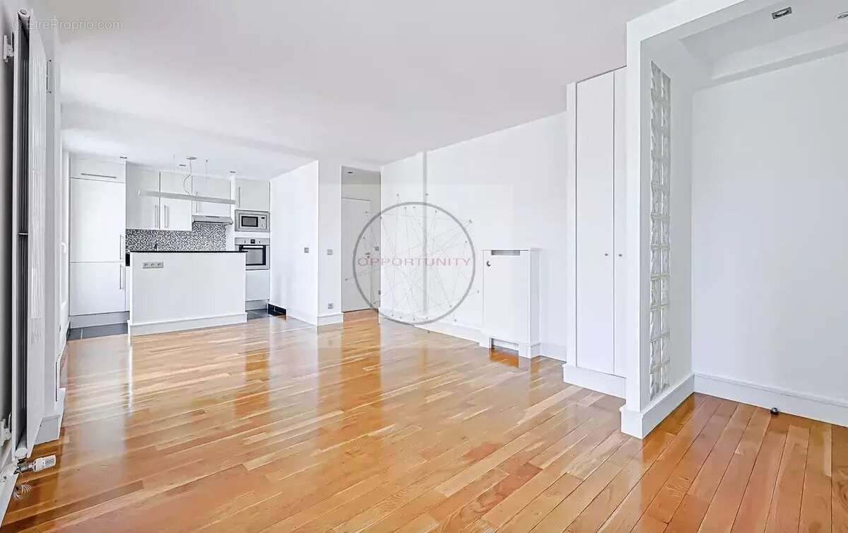 Appartement à PARIS-19E