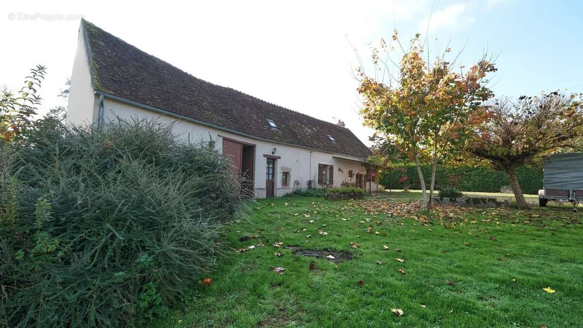 Maison à CHAMPALLEMENT