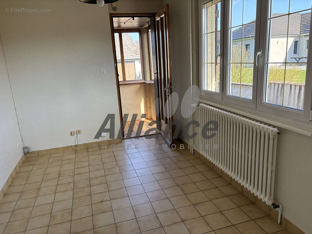 Maison à SAINT-SAUVEUR