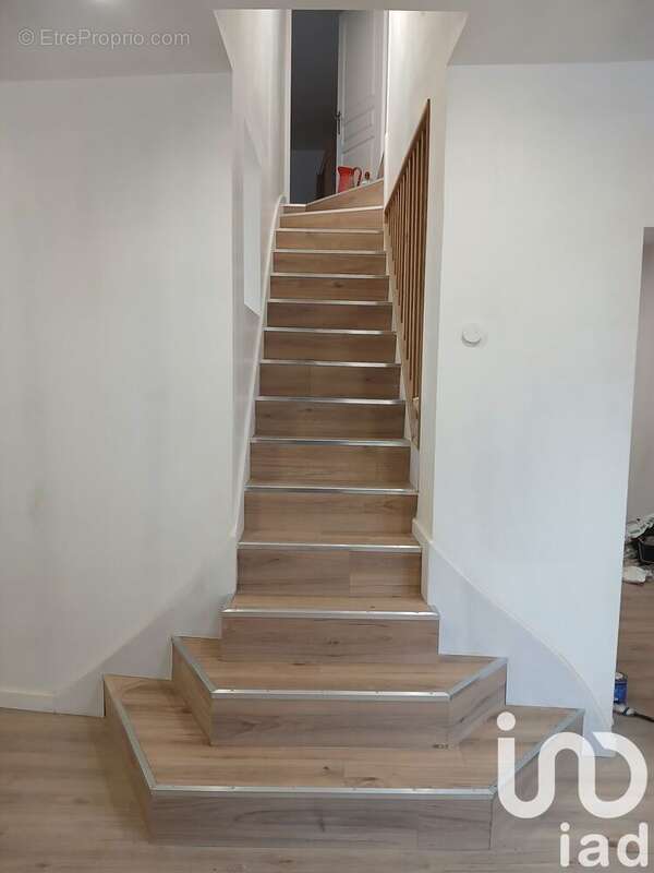 Photo 3 - Maison à VILLESENEUX