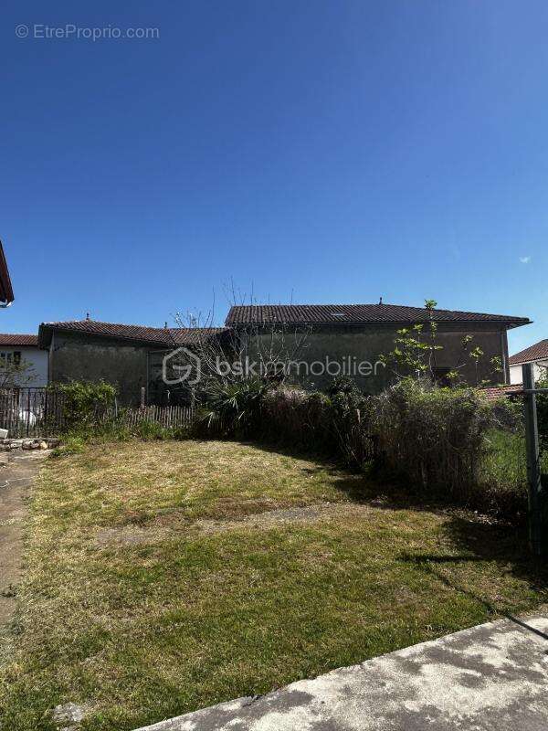 Maison familiale de 148m2 pleine de charme et de potentiel - photo 14