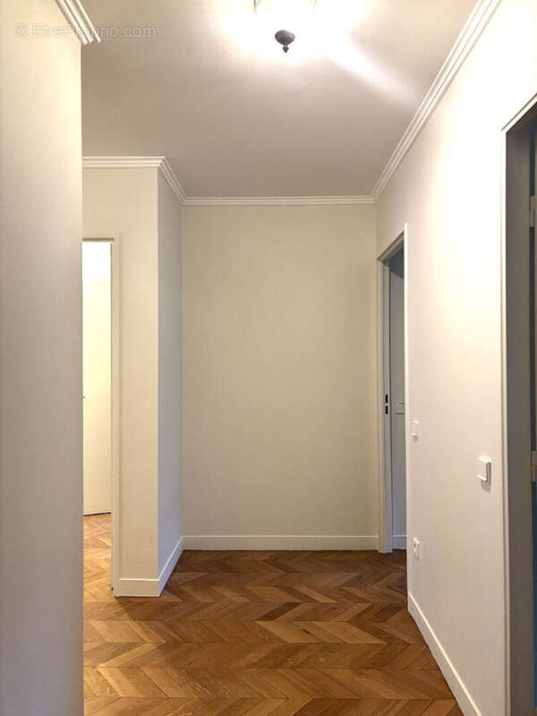 Appartement à LEVALLOIS-PERRET
