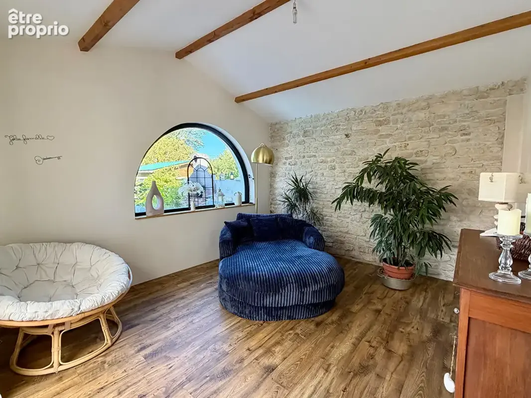 Maison La Vallee 6 pièce(s) - photo 6