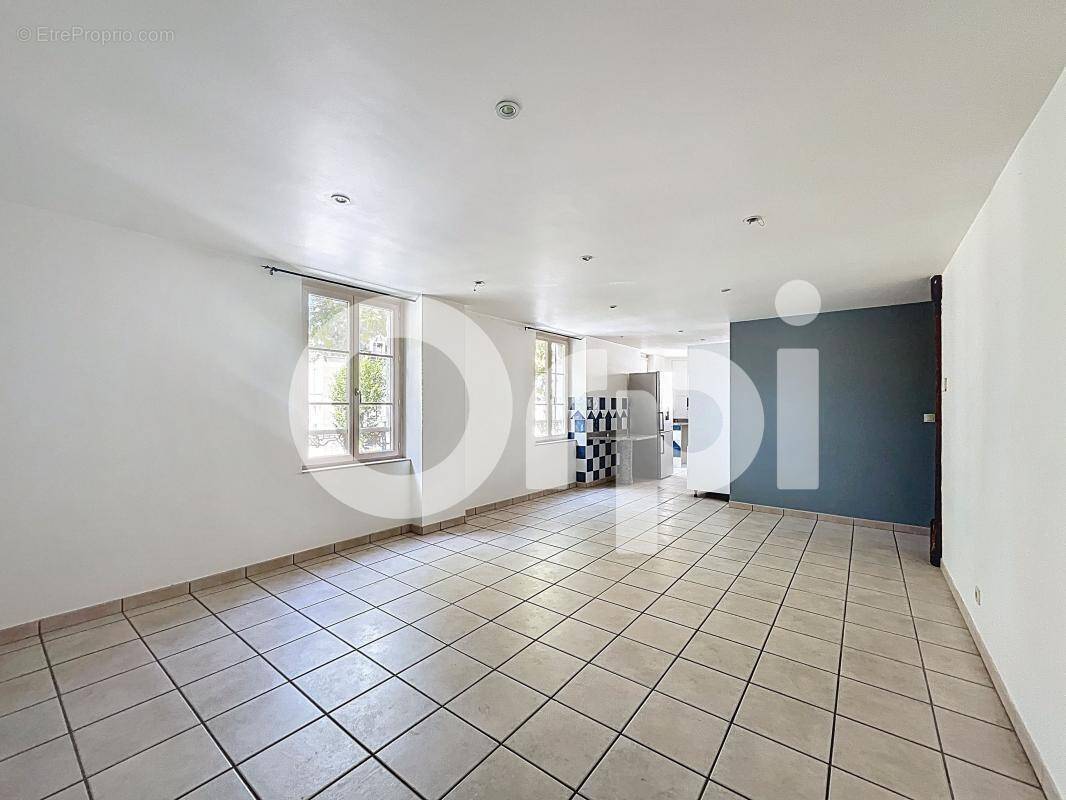 Appartement à BRIVE-LA-GAILLARDE