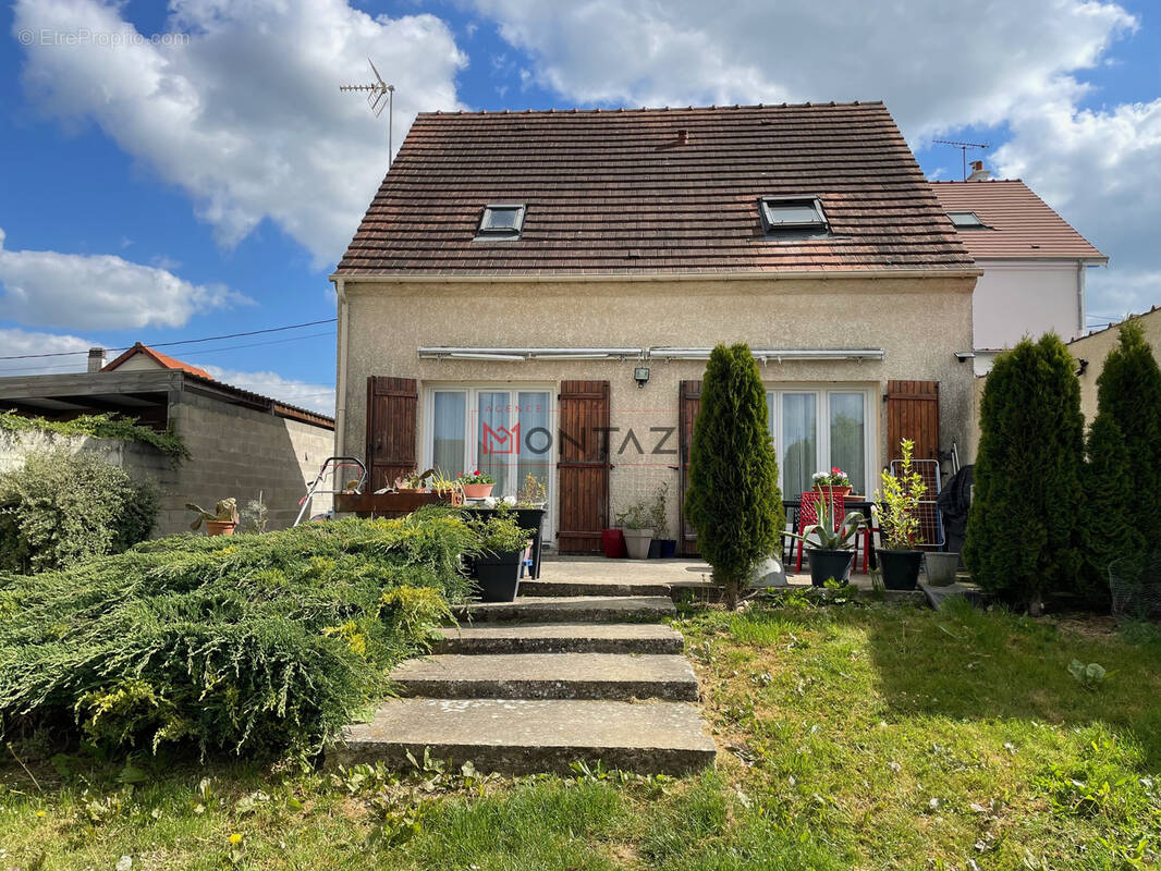 Maison à LA FERTE-GAUCHER