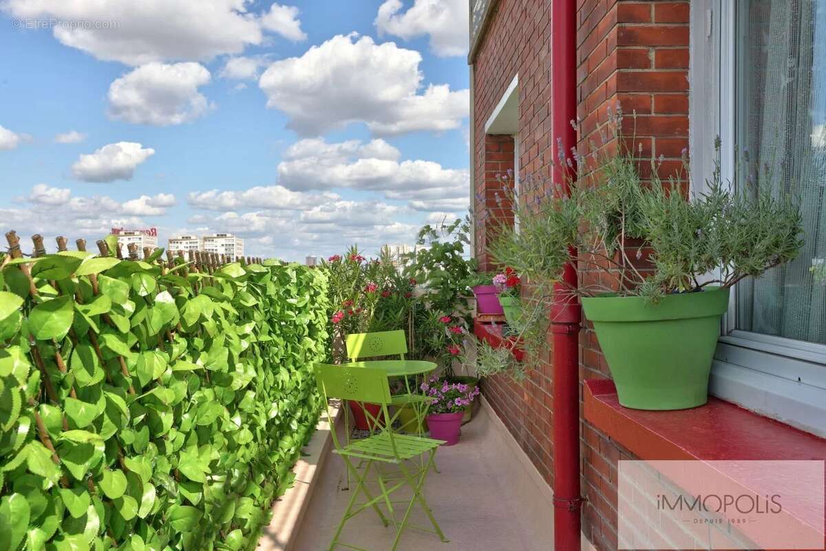 Appartement à PARIS-18E