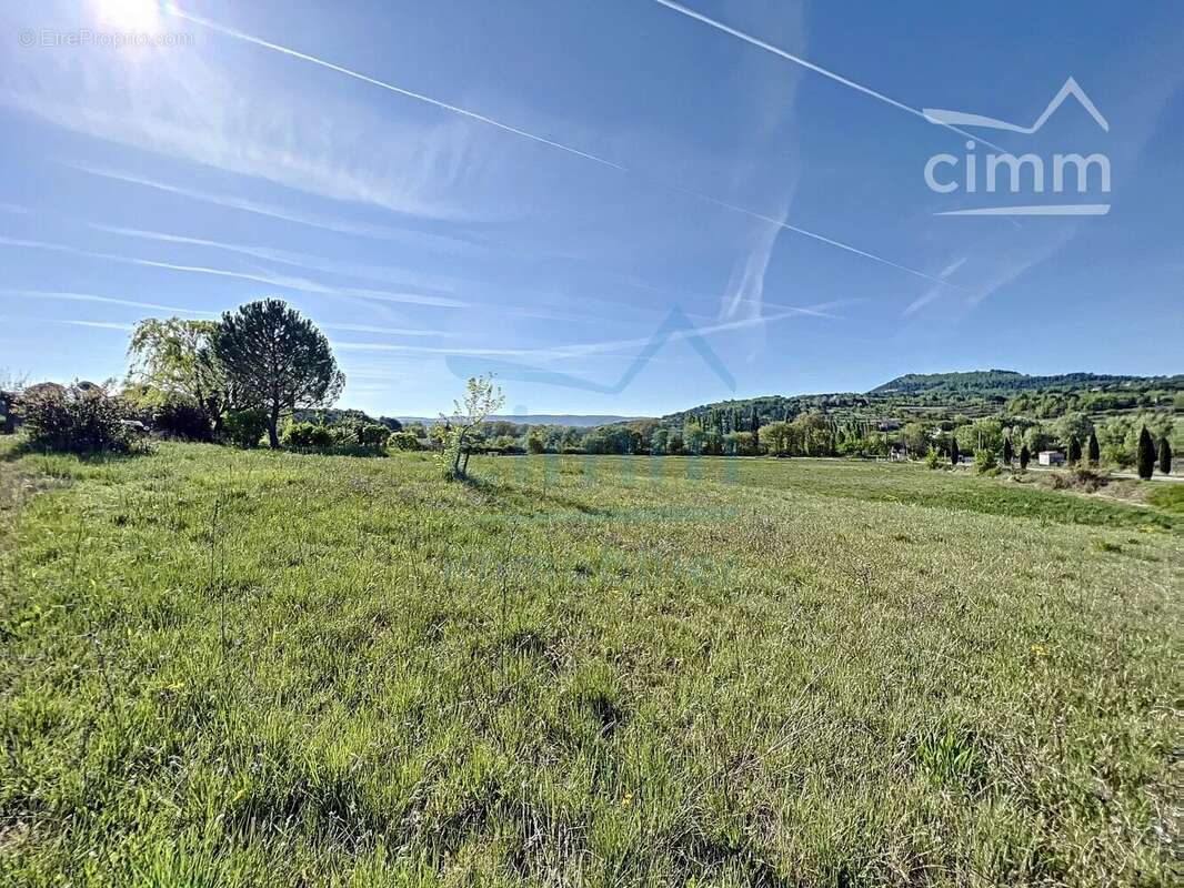 Terrain à MORMOIRON