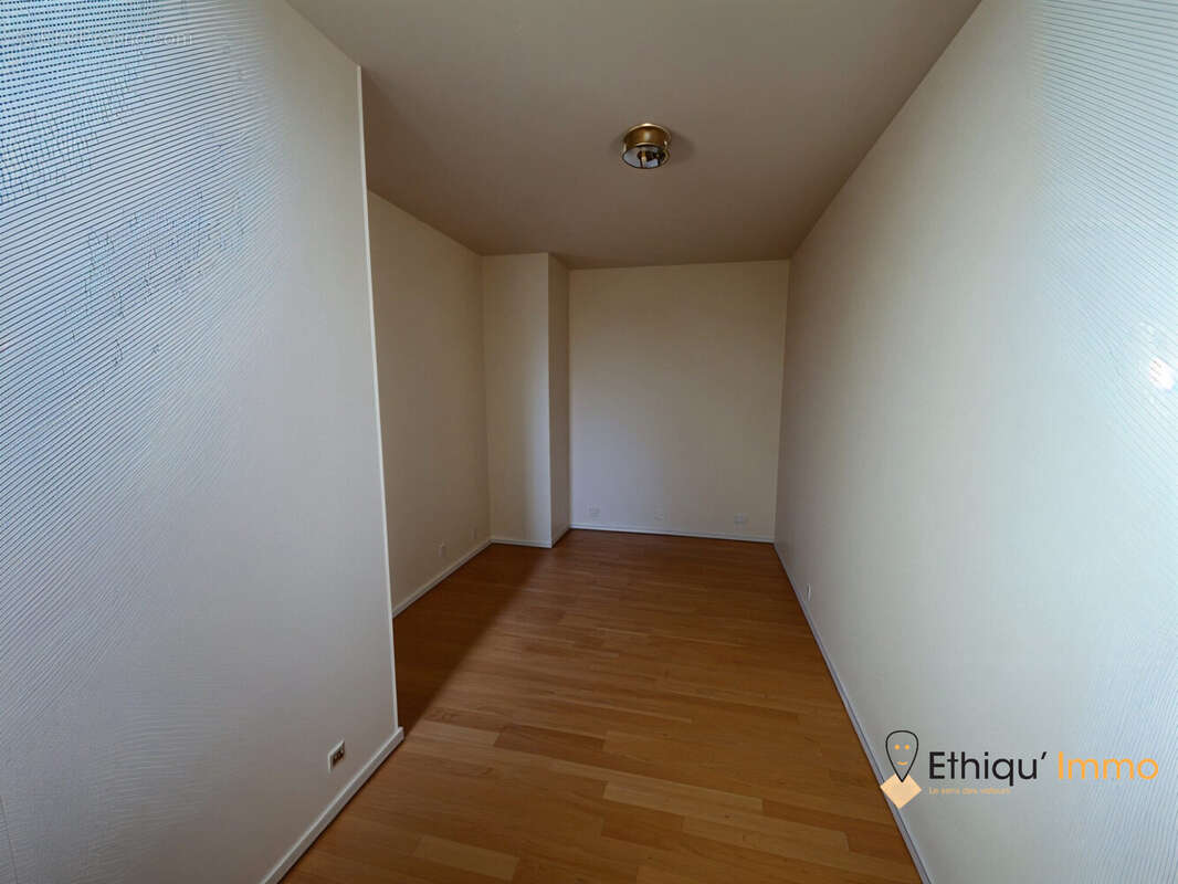 Maison 95 m² à Bar-Sur-Aube  - photo 5