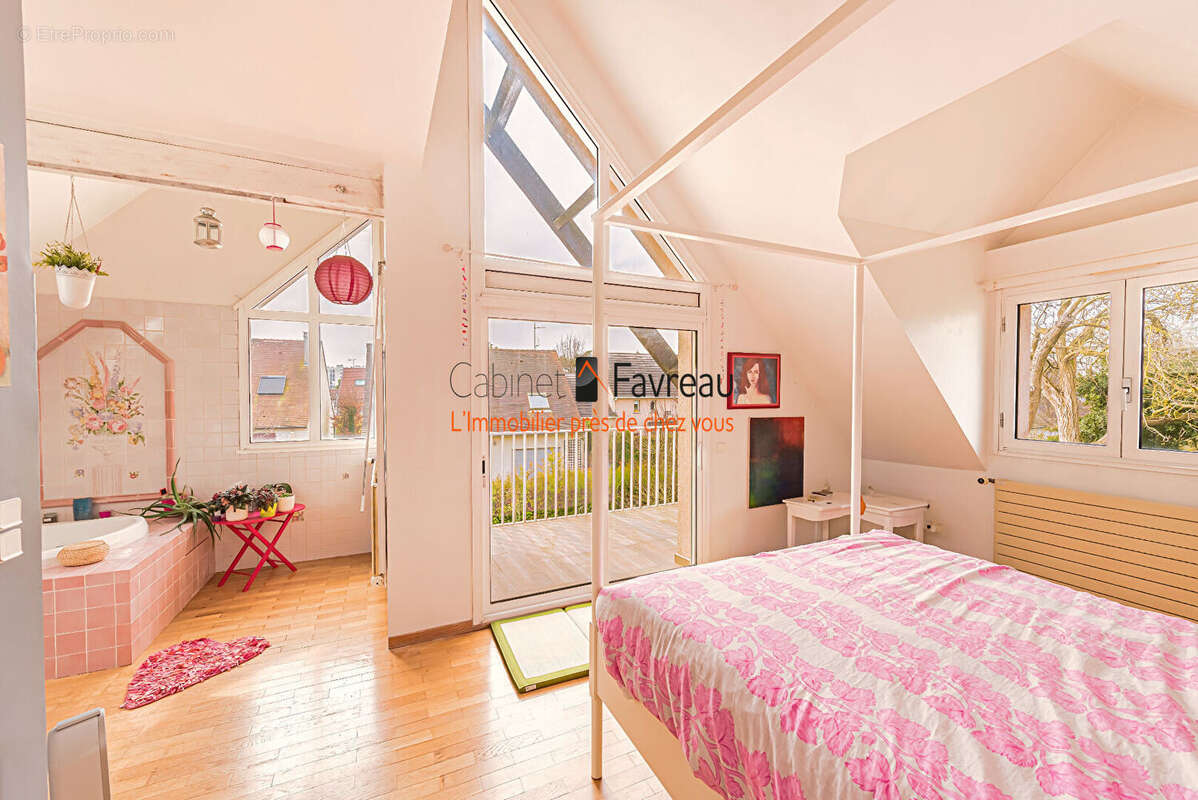 Maison - l'hay-les-roses - 8 pieces - 275m² - parking - 501m² terrain - photo 7