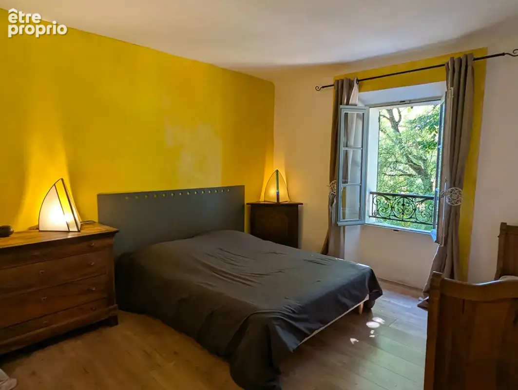VILLECROZE bastide du 19e, 8 pièces, 180 m², 1 ha de terrain, piscine - photo 11