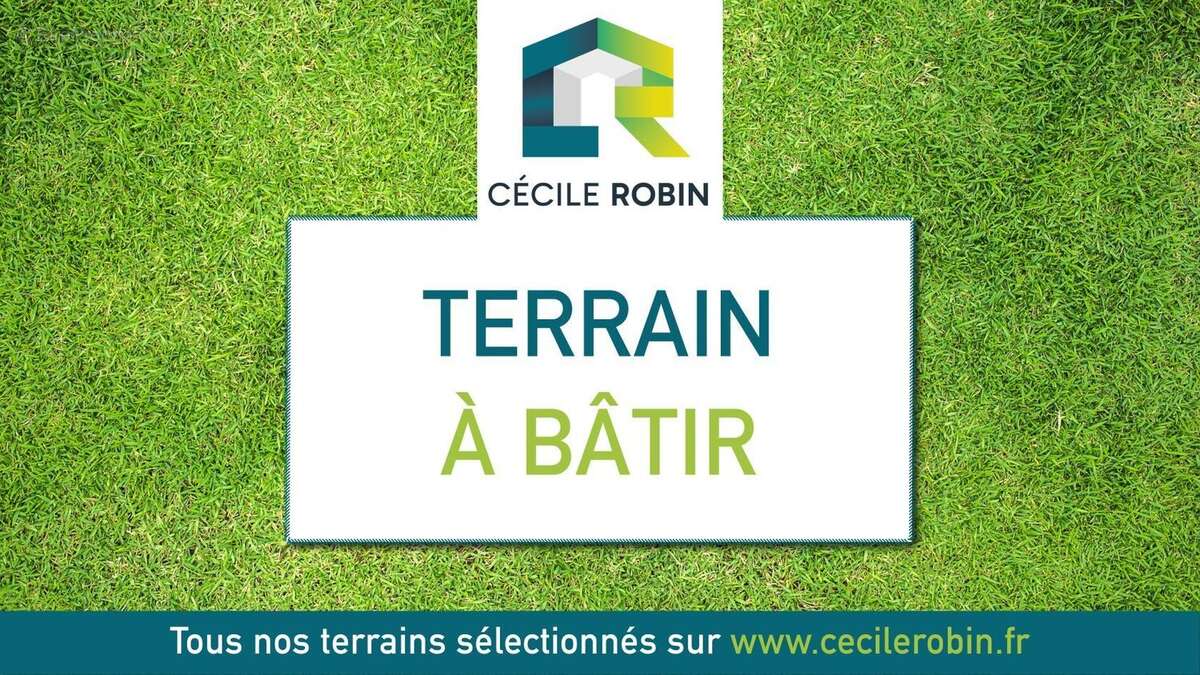 Terrain à LANTIGNIE