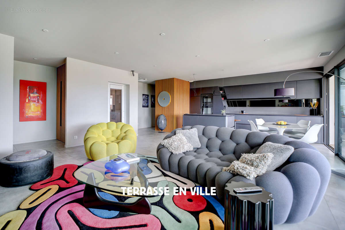 Appartement à SANARY-SUR-MER