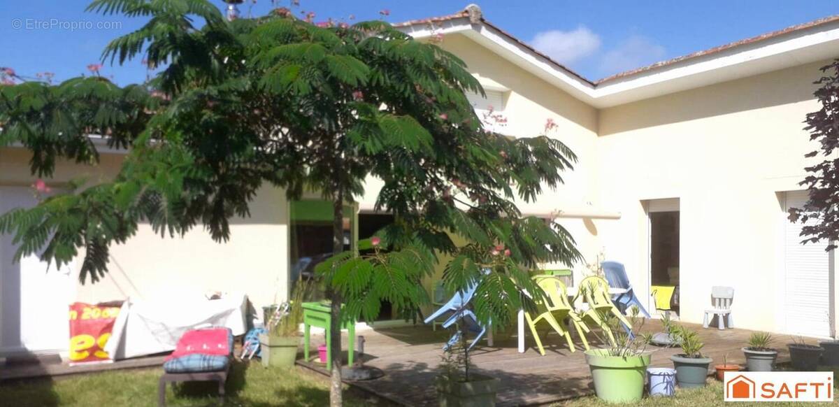 Photo 1 - Maison à HOURTIN