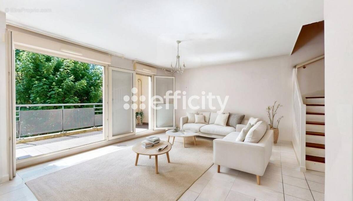 Appartement à LYON-9E