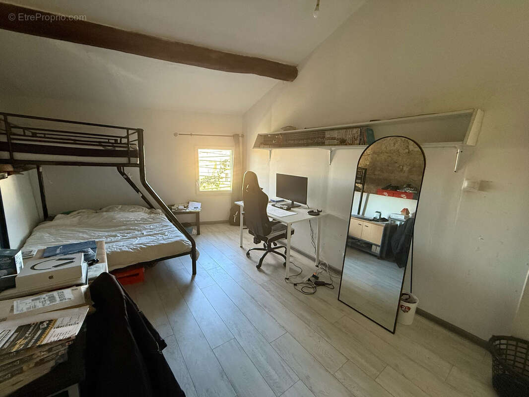 Maison à MONTAGNAC