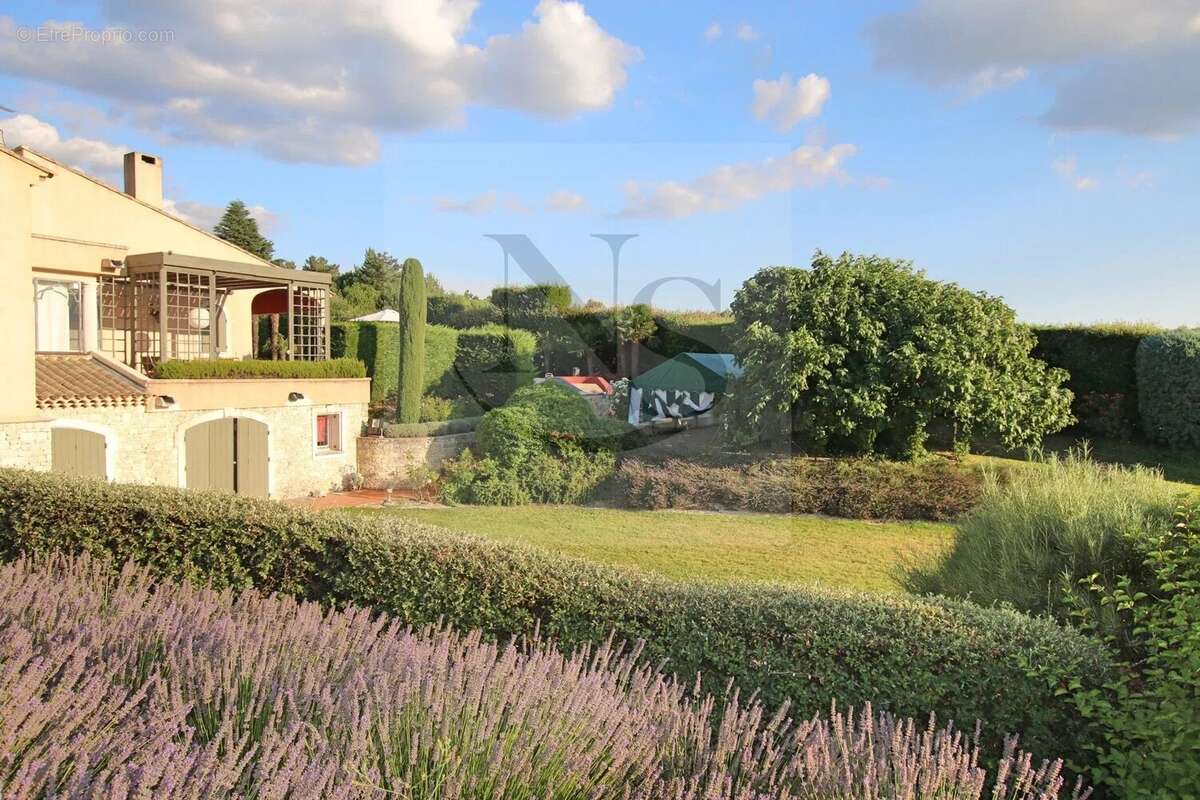 Maison à AIX-EN-PROVENCE