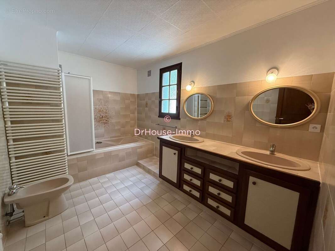 Maison 167 m² à Le Vigan  - photo 12