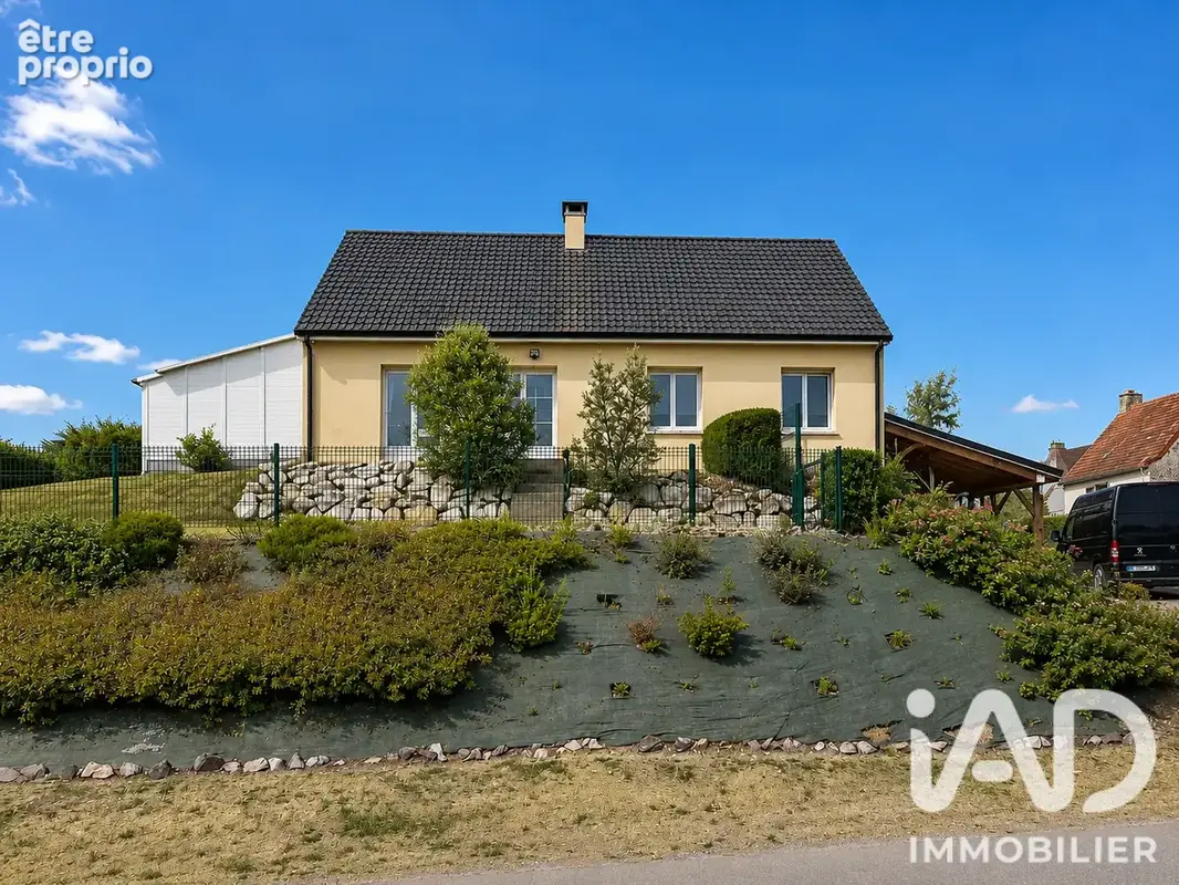 Photo 1 - Maison à LIEUSAINT