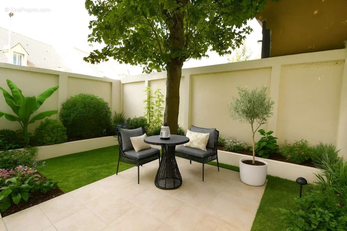 Maison à CARRIERES-SUR-SEINE