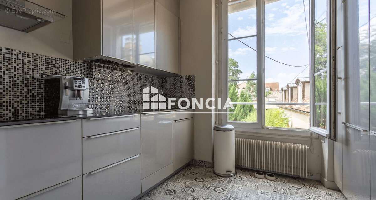 Appartement à LONGJUMEAU