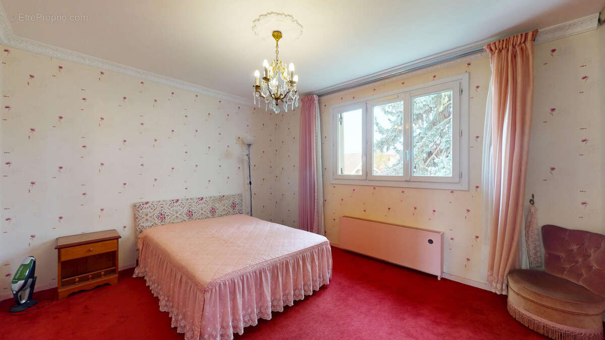 Maison à LE PLESSIS-PATE