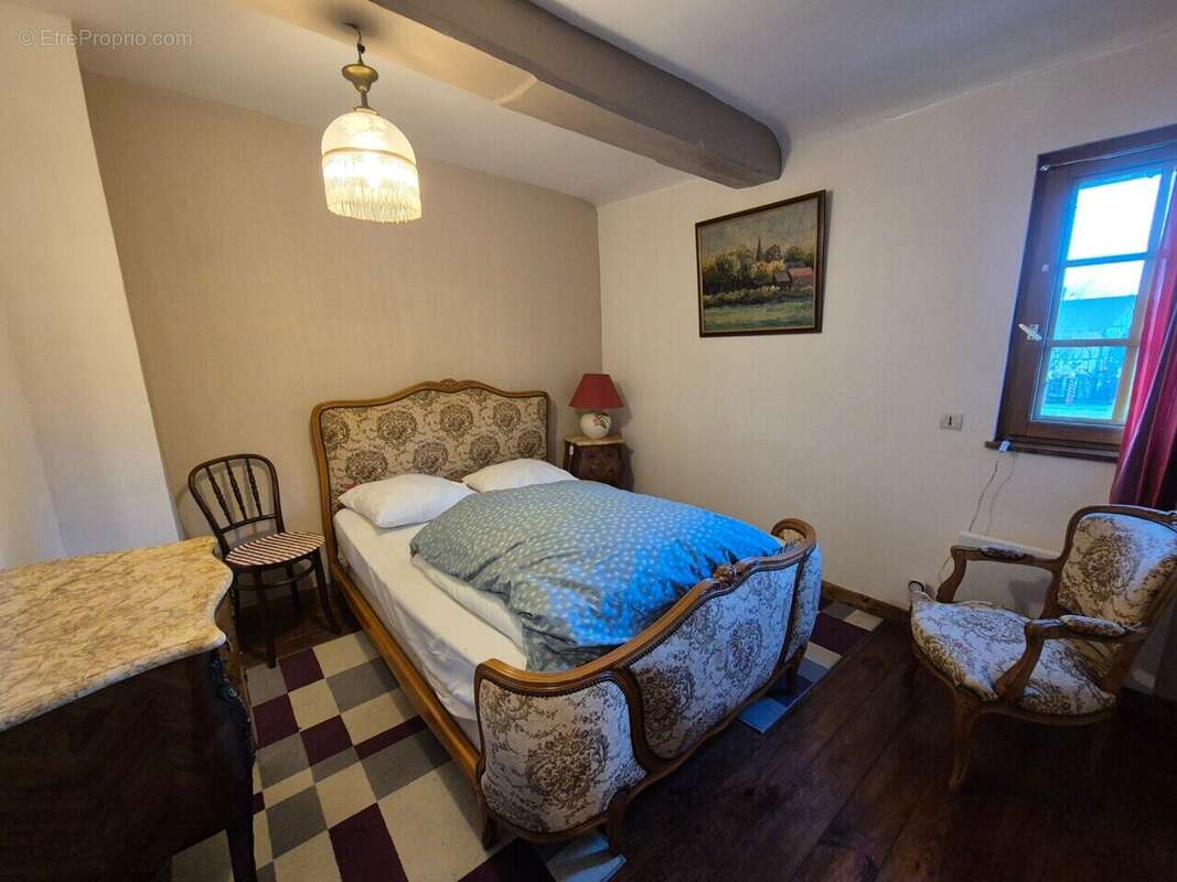 Maison à LE BEC-HELLOUIN