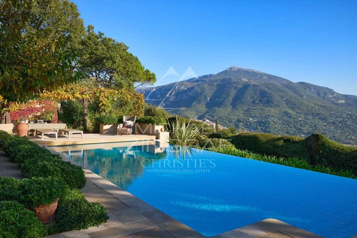 Maison à LE BAR-SUR-LOUP