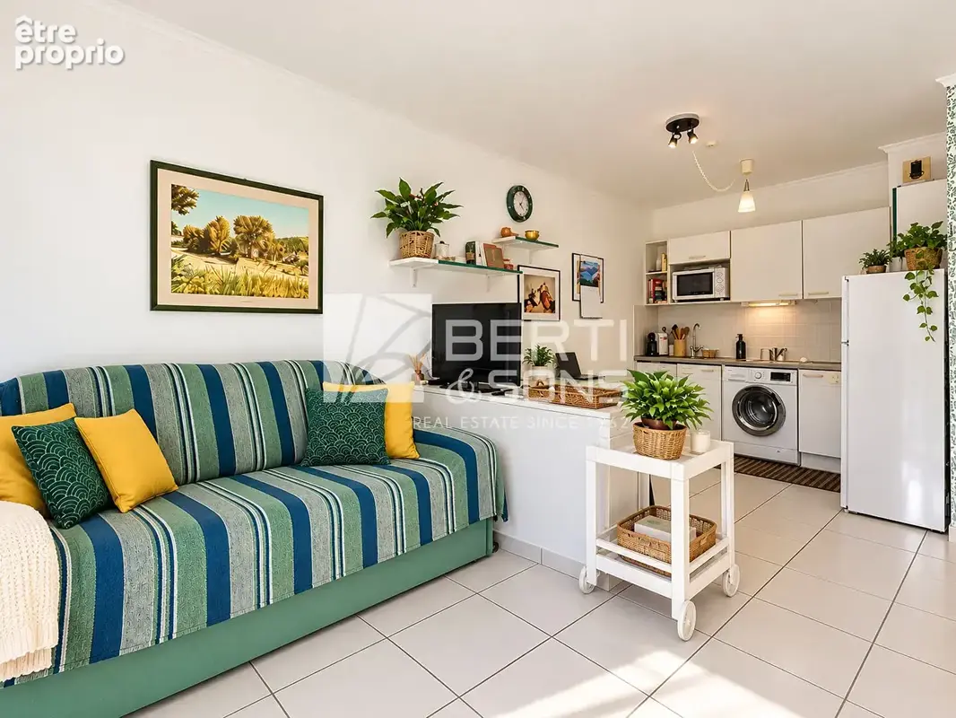 Theoule sur mer - 2 pieces au coeur du village - residence face a la plage - garage - photo 6