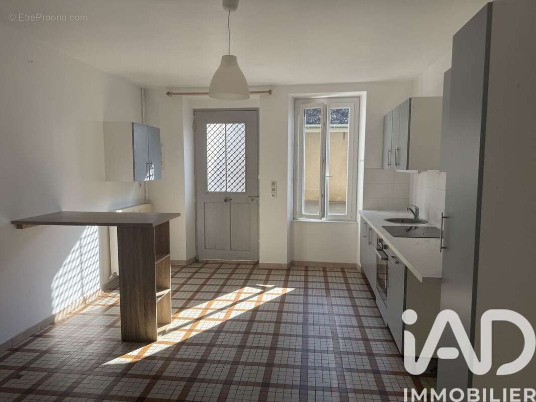 Photo 2 - Maison à MOUTIERS