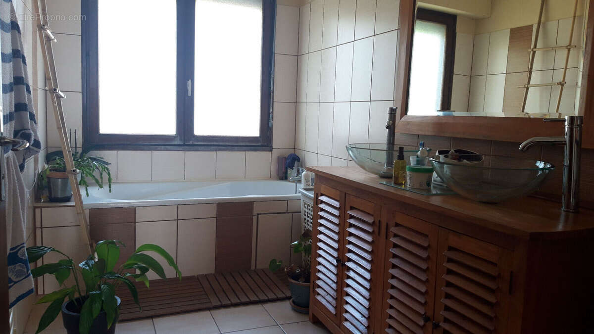 Maison à NAINTRE
