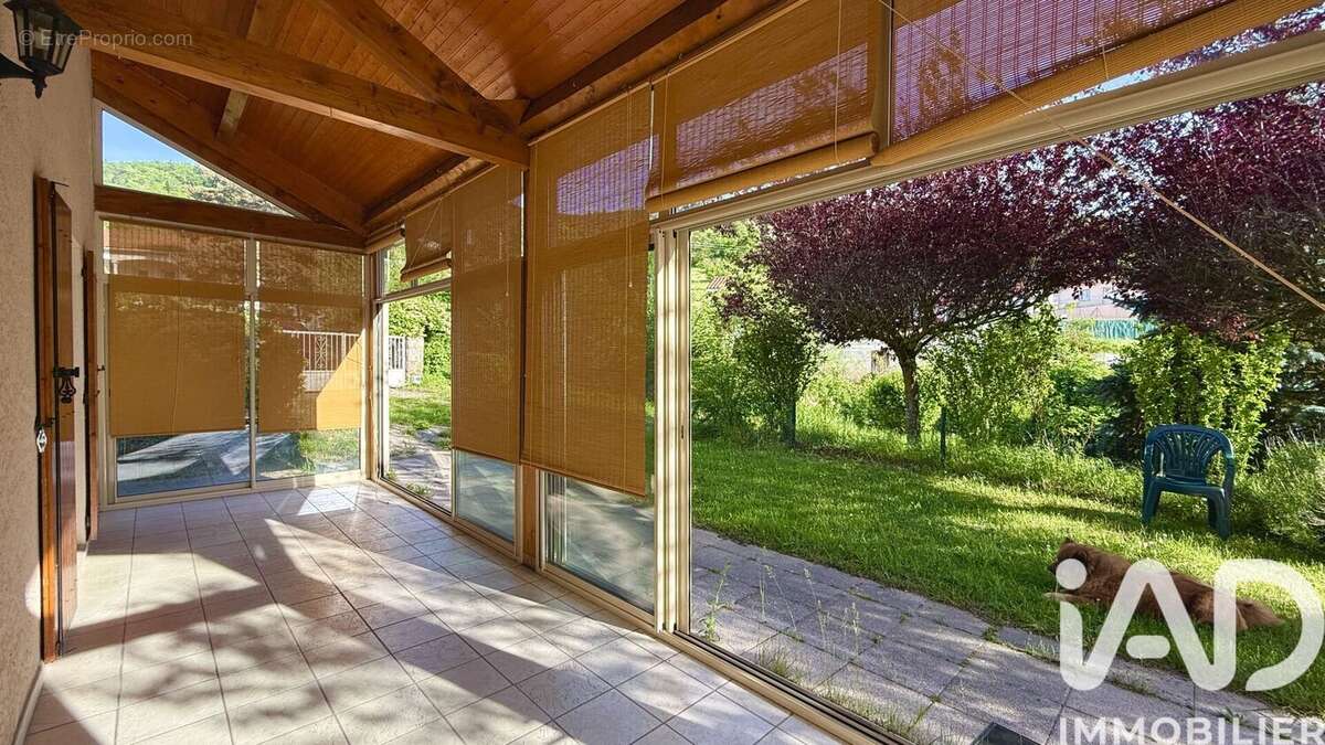 Photo 4 - Maison à SATILLIEU