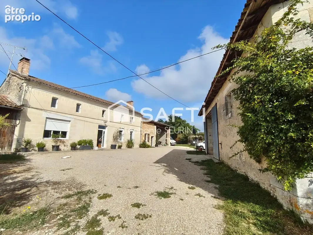 Photo 1 - Maison à MONTLIEU-LA-GARDE
