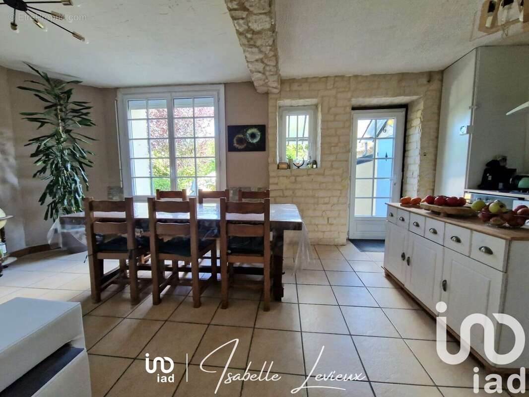 Photo 7 - Maison à JUZIERS