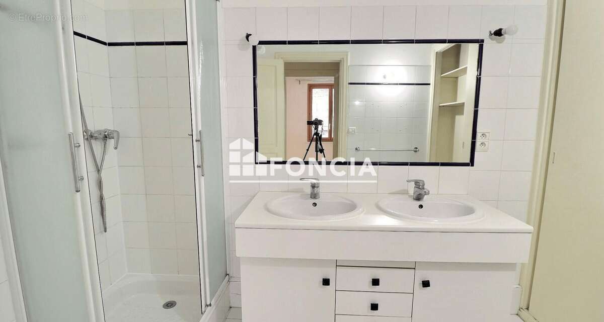 Appartement à LYON-5E