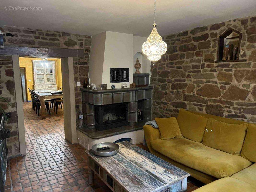 Maison à HOMBOURG-HAUT