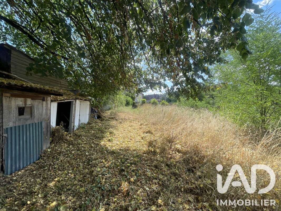 Terrain 935 m² à Vicq-Sur-Breuilh  - photo 6
