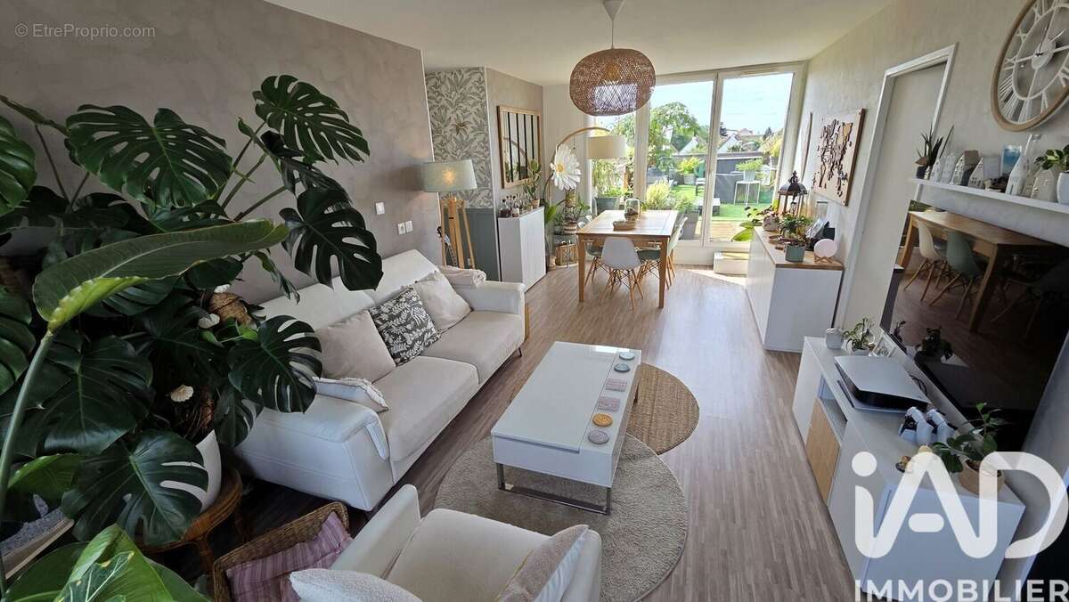 Photo 4 - Appartement à SAINTE-GENEVIEVE-DES-BOIS