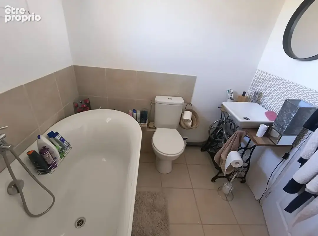 CREUSE - Maison polyvalente de 5 chambres avec piscine, dépendances et possibilité d'aménager un gîte - photo 5