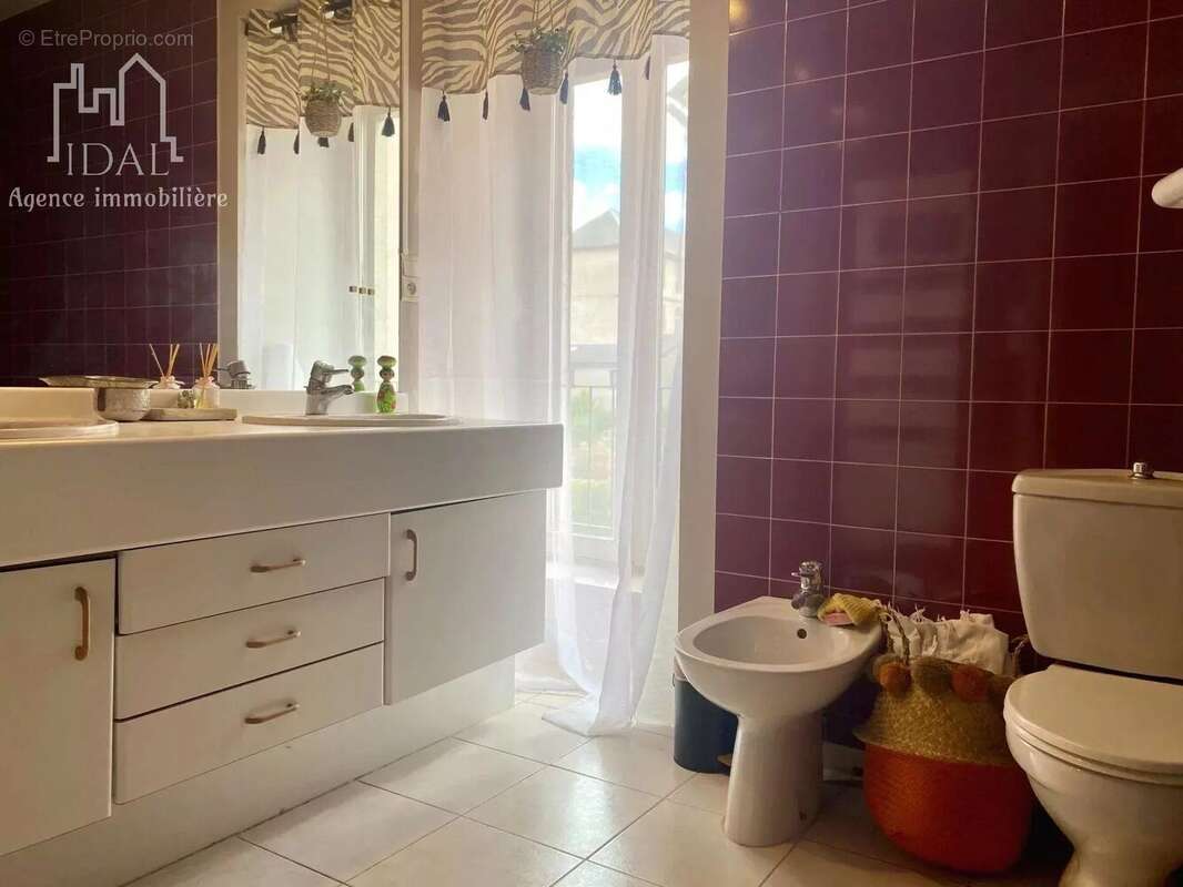 Appartement à SEVERAC-LE-CHATEAU