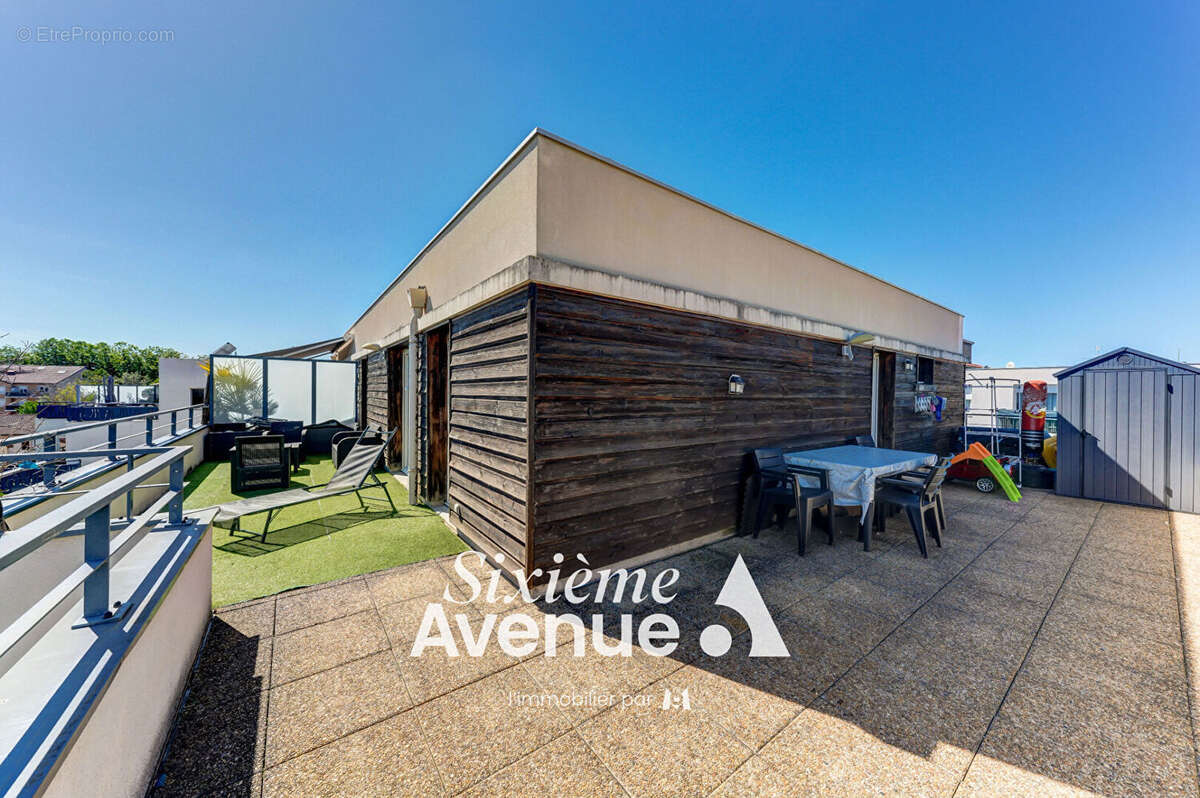Appartement à VAULX-EN-VELIN