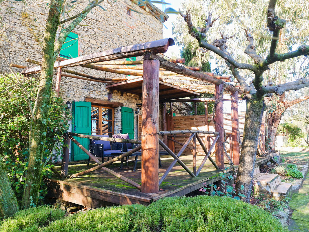 Maison à BOISSET-ET-GAUJAC