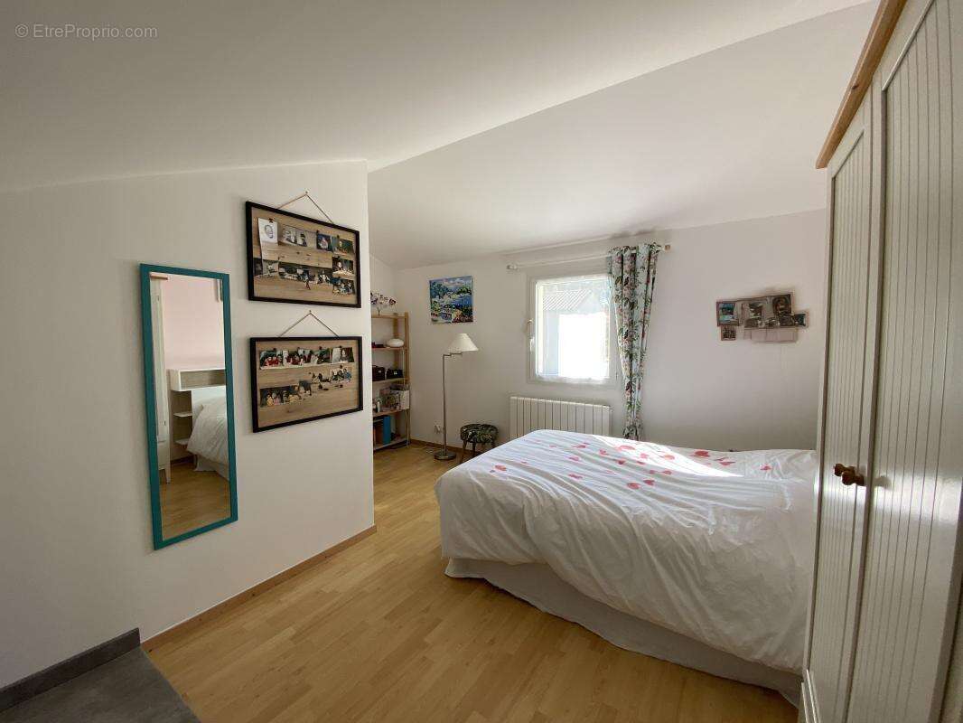 Maison à LES MATHES