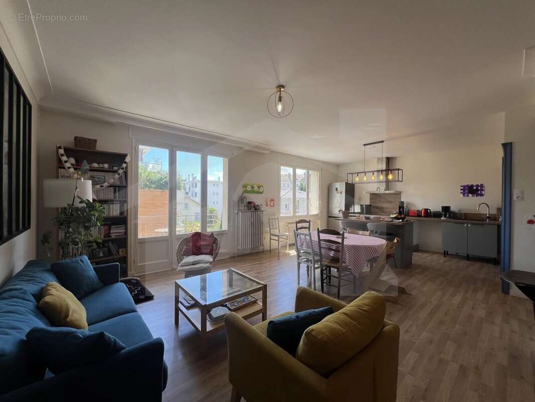 Appartement à GRENOBLE