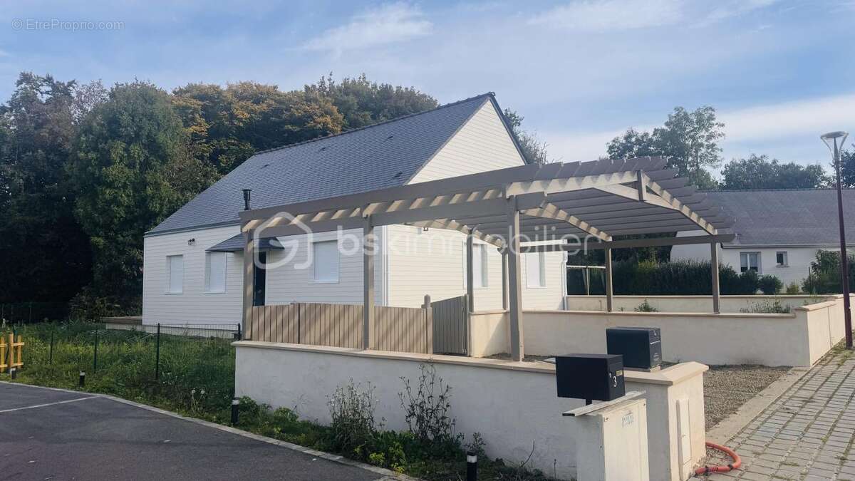 Plain-pied bois 100 m² – 3 chambres – Terrasse & jardin – Proche Rance - photo 9
