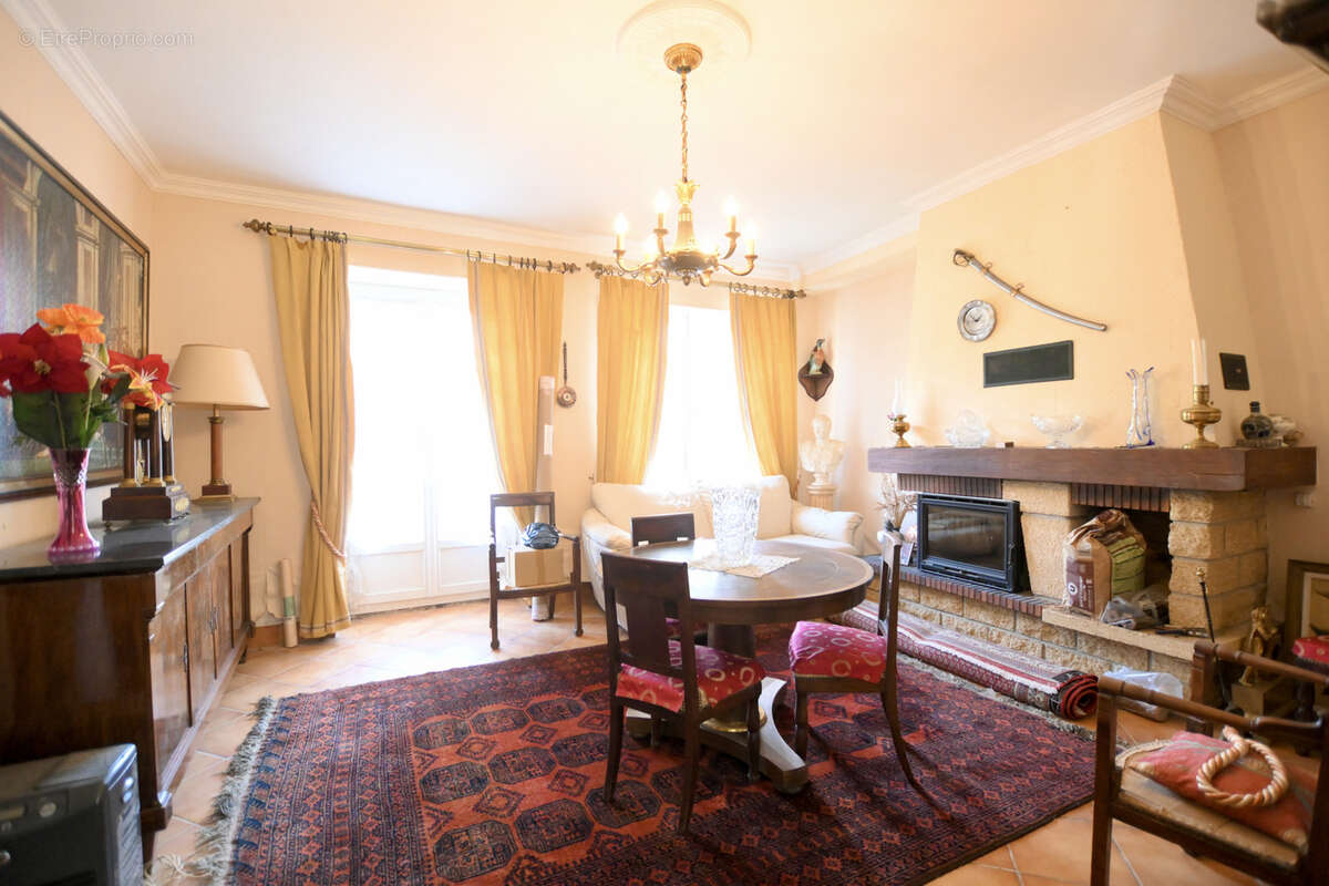 Guillon deux maisons sur 1 700 m2 de terrain - photo 7