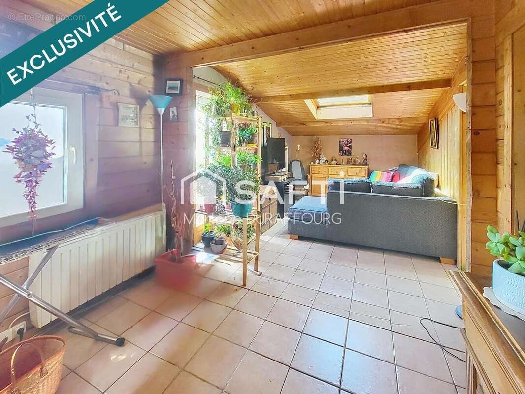 Maison 120 m² à Bellefontaine  - photo 7