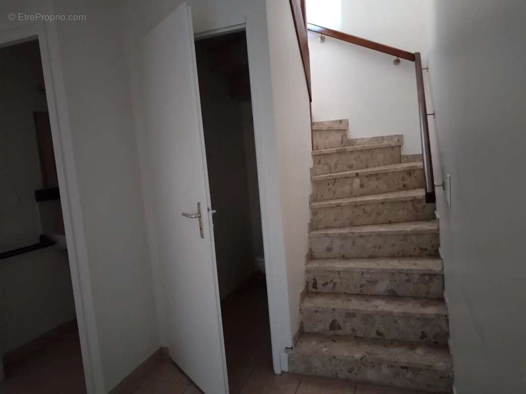 Maison 98 m² à Saint-Paul-De-Loubressac  - photo 12