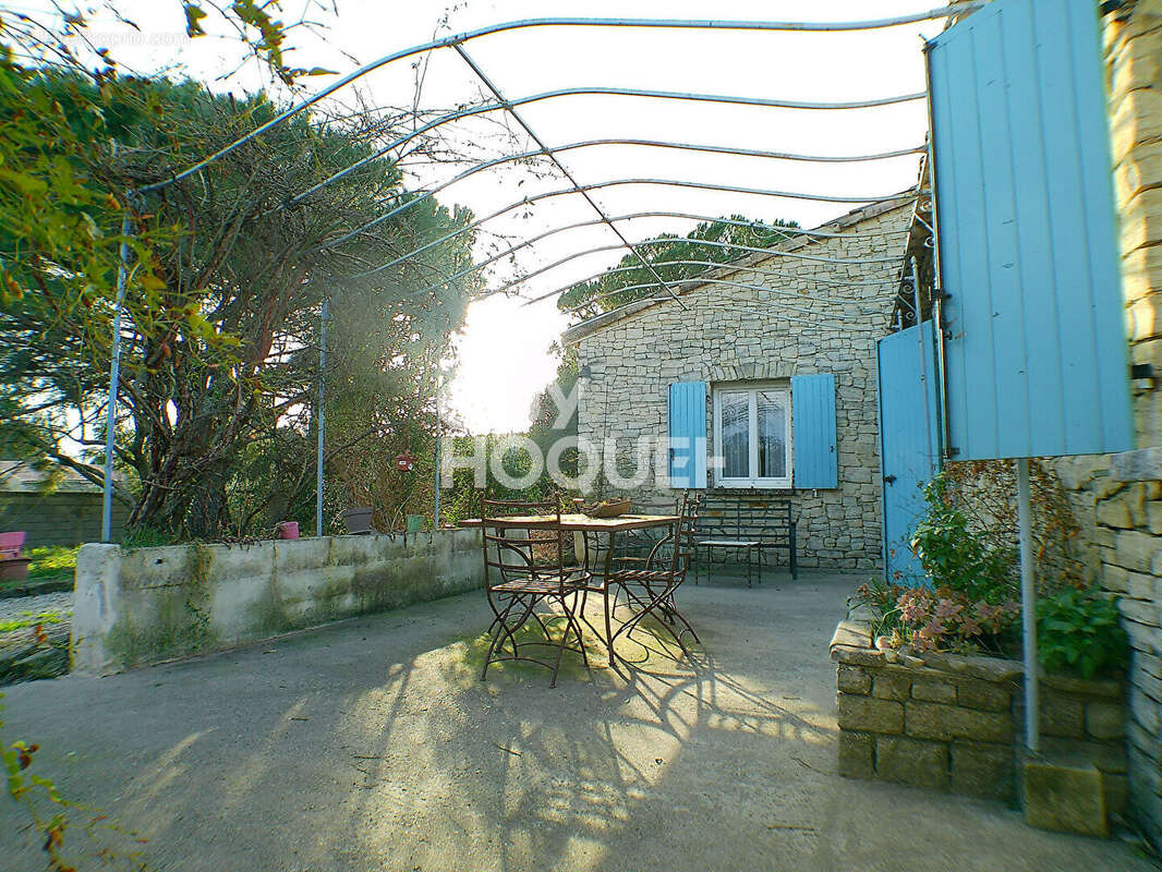 Maison à CAUMONT-SUR-DURANCE