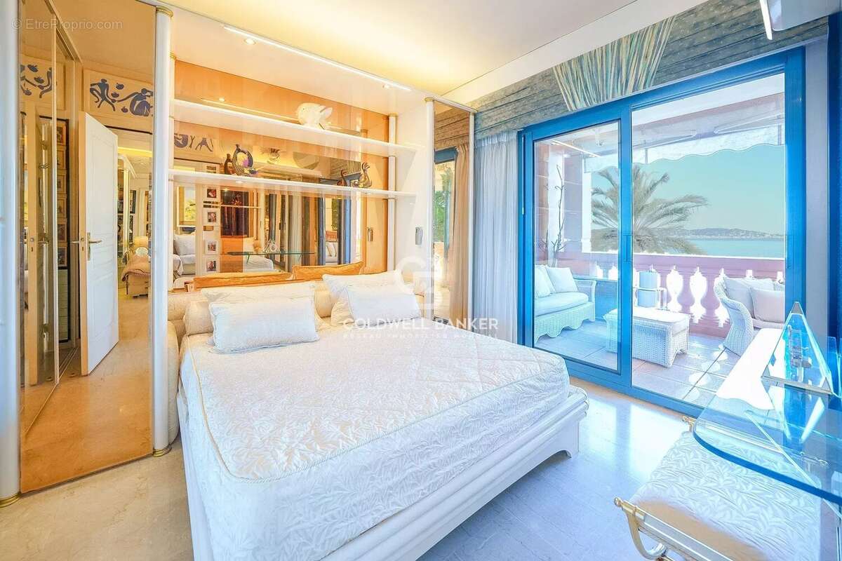 Appartement à THEOULE-SUR-MER